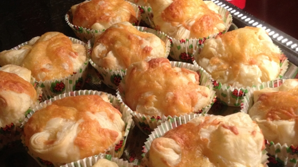 Rezept: Schinken-Käse Muffins aus Blätterteig