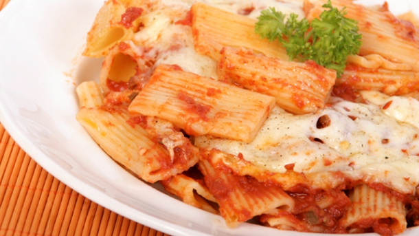 Rezept der Woche: Rigatoni al Forno von Helge Meeuw