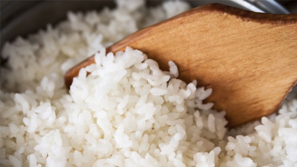 Nichts anbrennen lassen – So kocht man Reis richtig