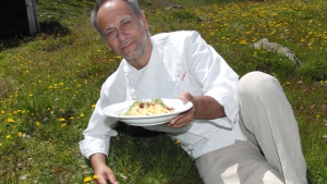 Kulinarischer Jakobsweg mit Marcello Leoni  - Rezept: Tagliolini mit Steinpilzsalat