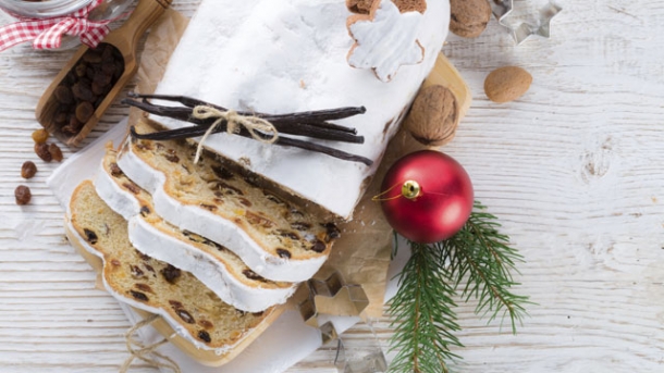 Rezept für einen Stollen, den Oma Leni noch Dresdner Christstollen nennen durfte