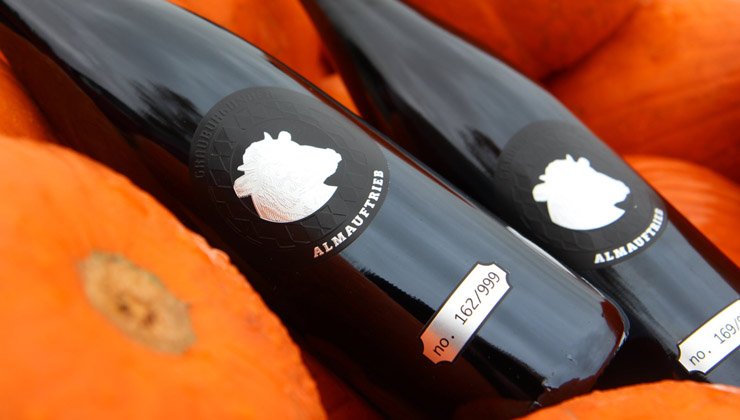 Premiere für den Almauftrieb-Wein