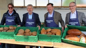 Münchner Tafel: Die Breitners sorgen für die Brotzeit