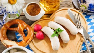 Die Weißwurst – Um 12 hat ihre Stunde geschlagen