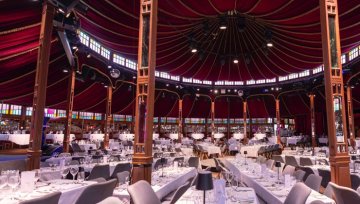 HULLIS: Lachen als Hauptgang