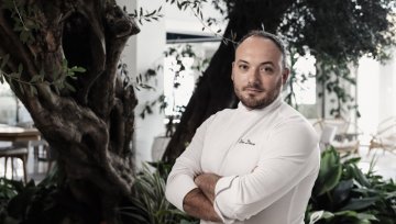 Ich koche lieber mit Zitrone als mit Stickstoff – Petros Dimas im Gespräch