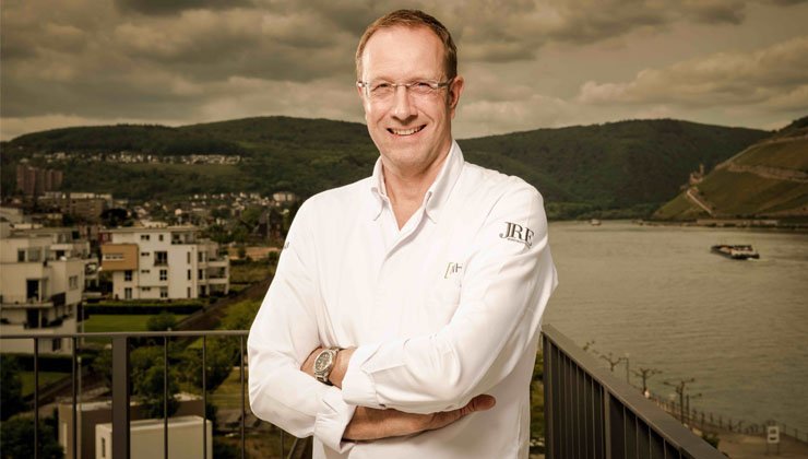 Nils Henkel wird Küchenchef im Binger „Papa Rhein“ Hotel