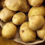 shutterstock.com/crisp