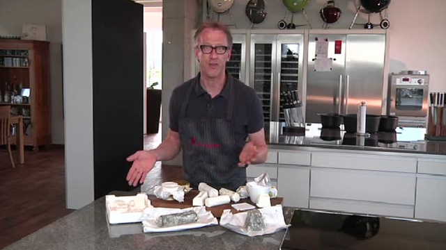 Screenshot: ots.Video: Kleine Einführung in die Welt der französischen Ziegenkäse mit Carsten Dorhs