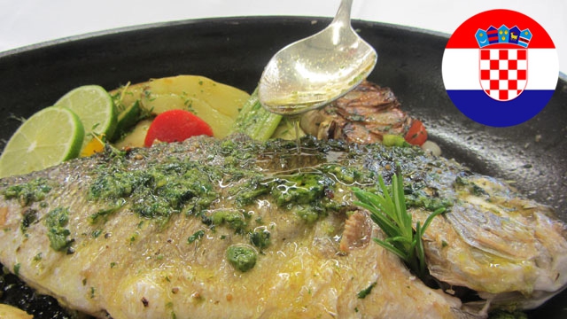 Foto: Ulrich Heimann, Flagge: wikipedia