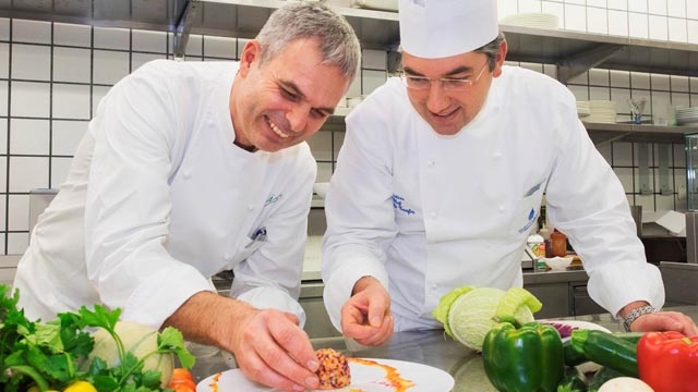 Pietro Leemann und Mauro Taufer im Badrutt's Palace Hotel in St. Moritz