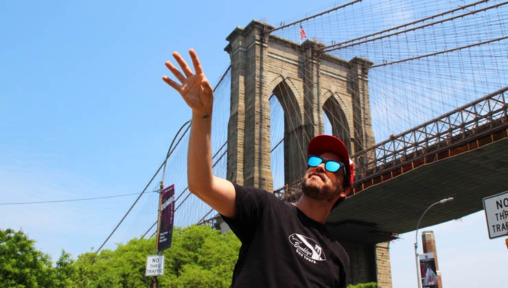Derk Hoberg -- Marc Sauvé, Guide der Pizza-Tour A Slice of Brooklyn