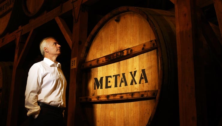 METAXA - Constantinos Raptis im Keller von Metaxa