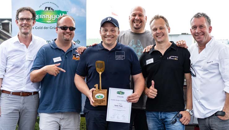 8dfdff0db32cfe67da2487cda126bd48 L