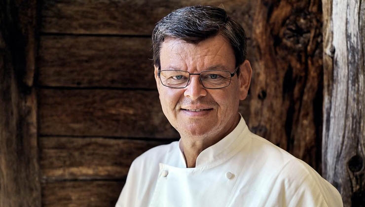 Rune Riis (Titelbild); Derk Hoberg (Bilder im Text)