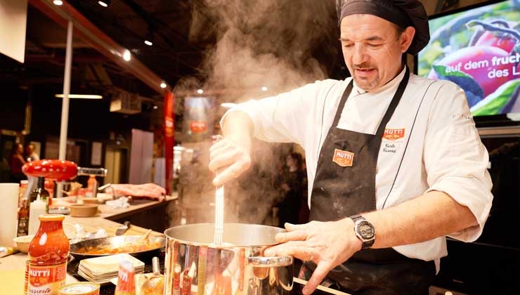 C. Schmid/ Edeka Nord -- Koch Carlo Casoni