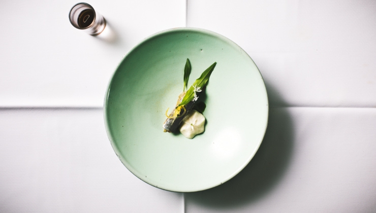 Suzan Gabrijan -- Silberne Sardinen von Ana Roš