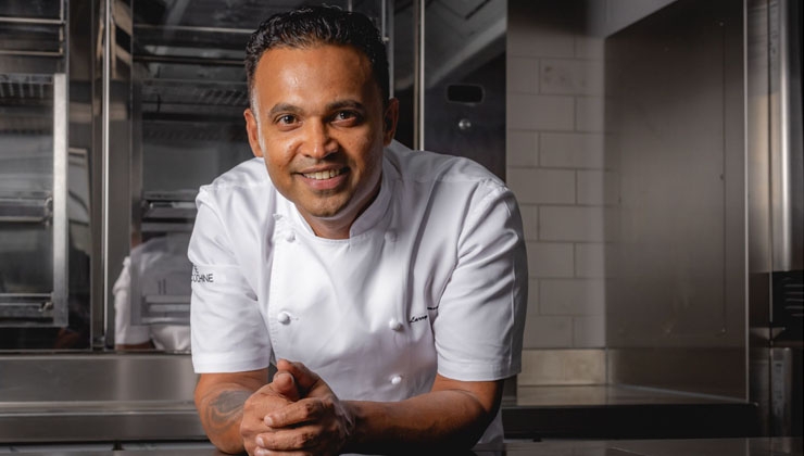 The Cocochine / Justin De Souza -- Im Bild: Chef Larry Jayasekara