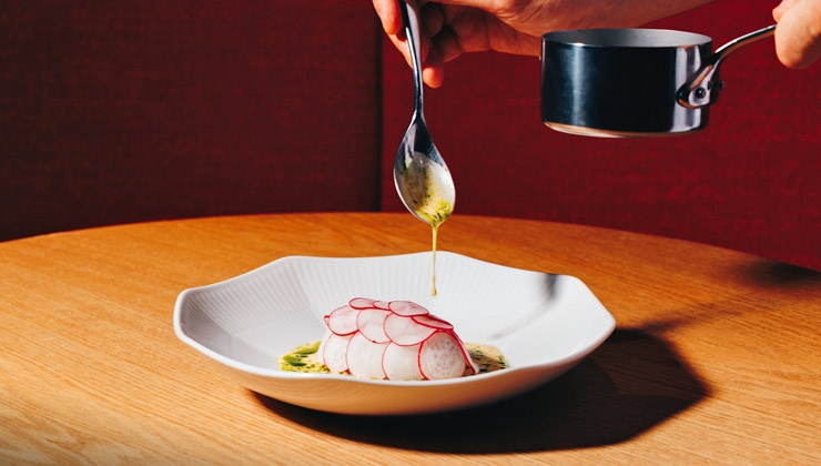 Atlantis, The Palm; Derk Hoberg -- Wolfsbarsch Ceviche von Björn Frantzén