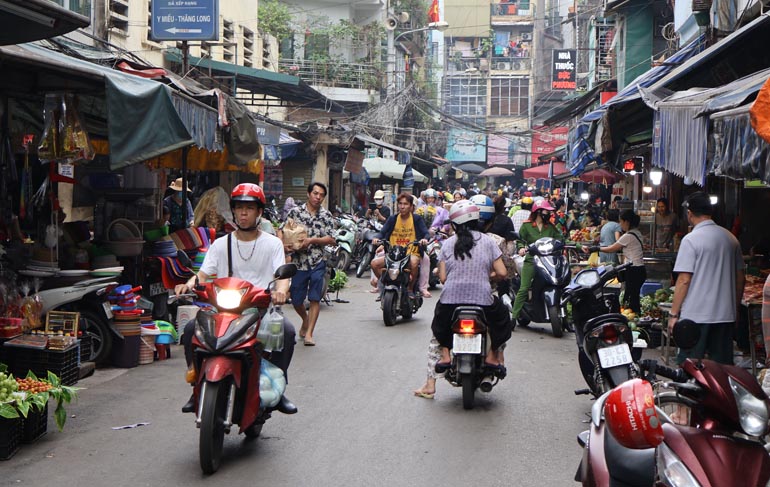 hanoi vietnam bia hoi bier