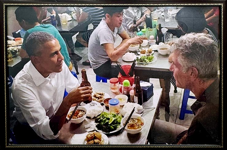 obama bourdain hanoi vietnam